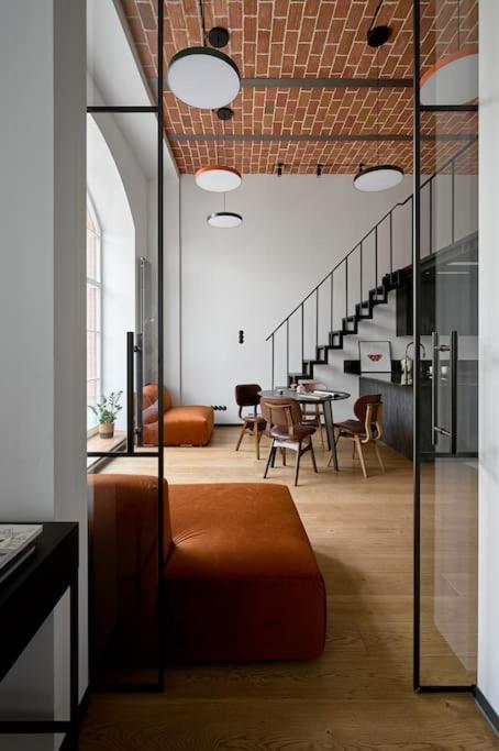 Loft Industrialny Przy Bulwarze Staromiejskim Lägenhet Wrocław Exteriör bild