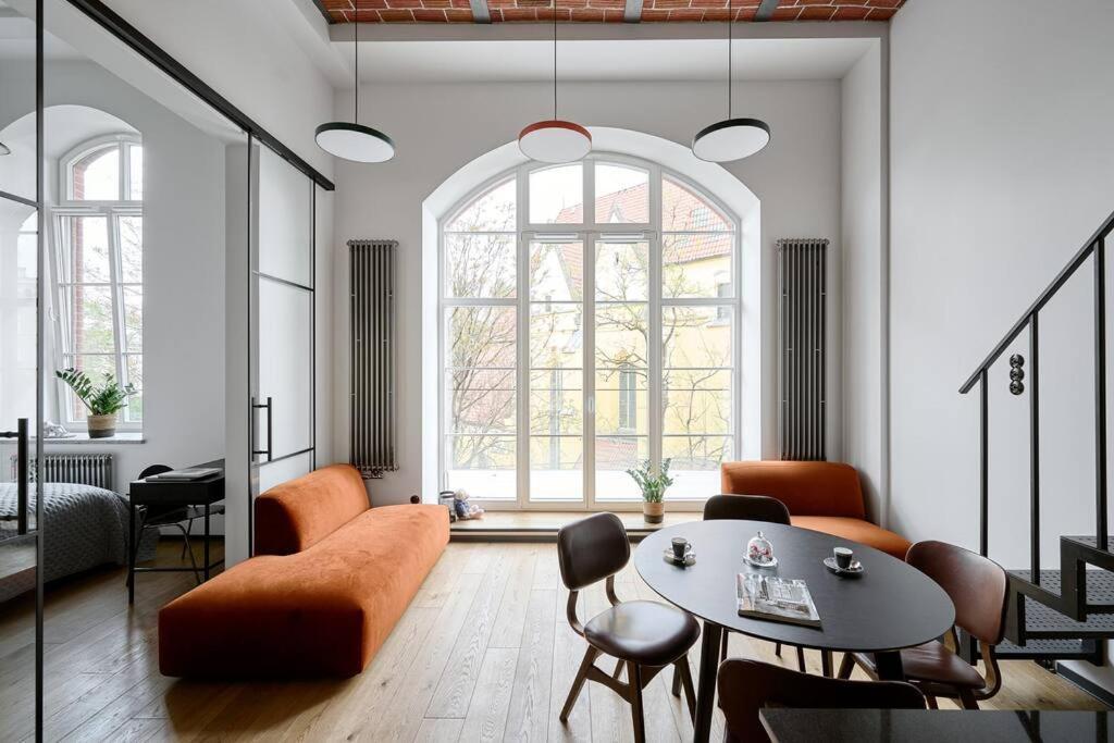 Loft Industrialny Przy Bulwarze Staromiejskim Lägenhet Wrocław Exteriör bild